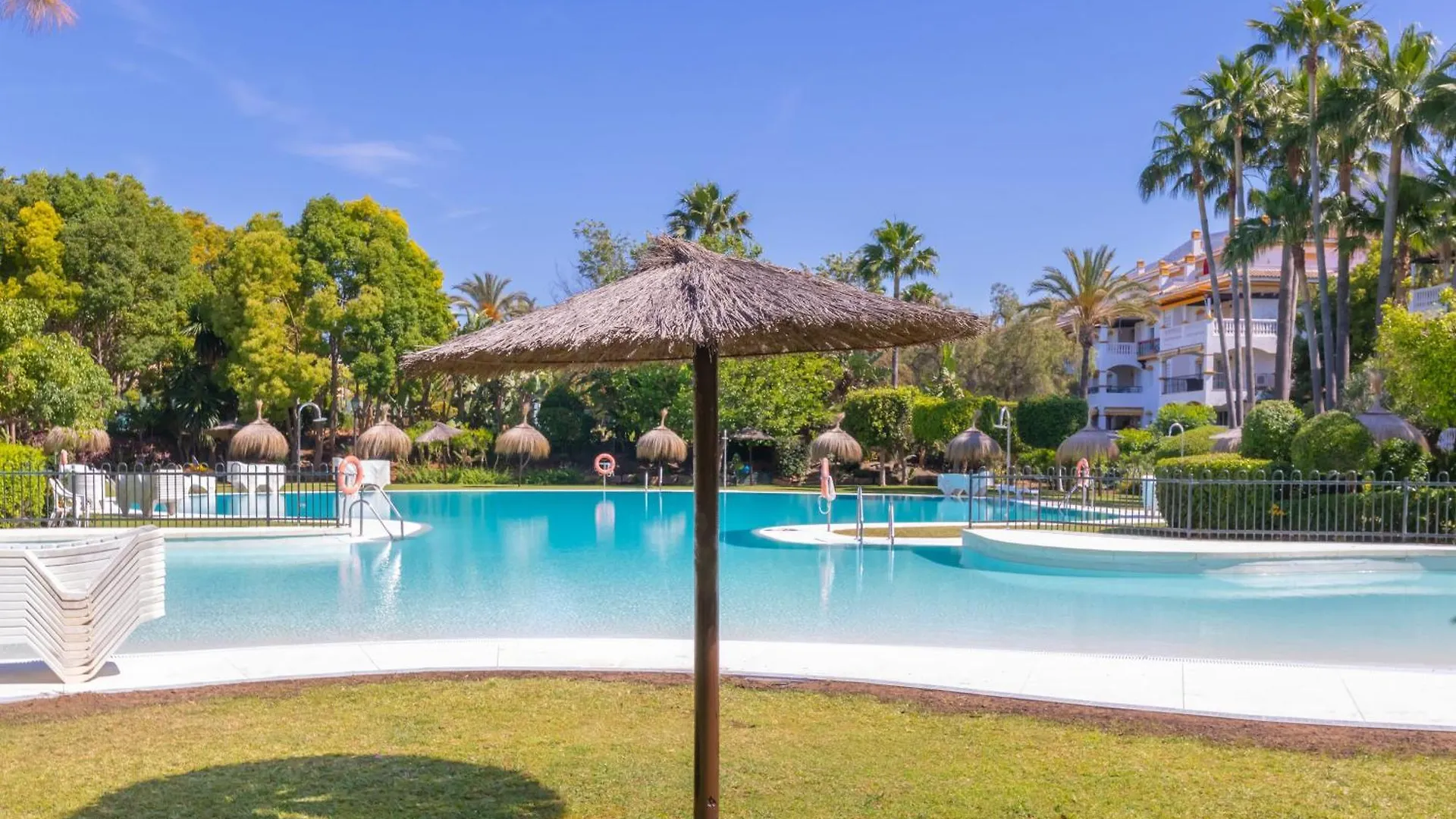Apartamento Dama De Noche L - Puerto Banus 马尔韦利亚 0*,  西班牙