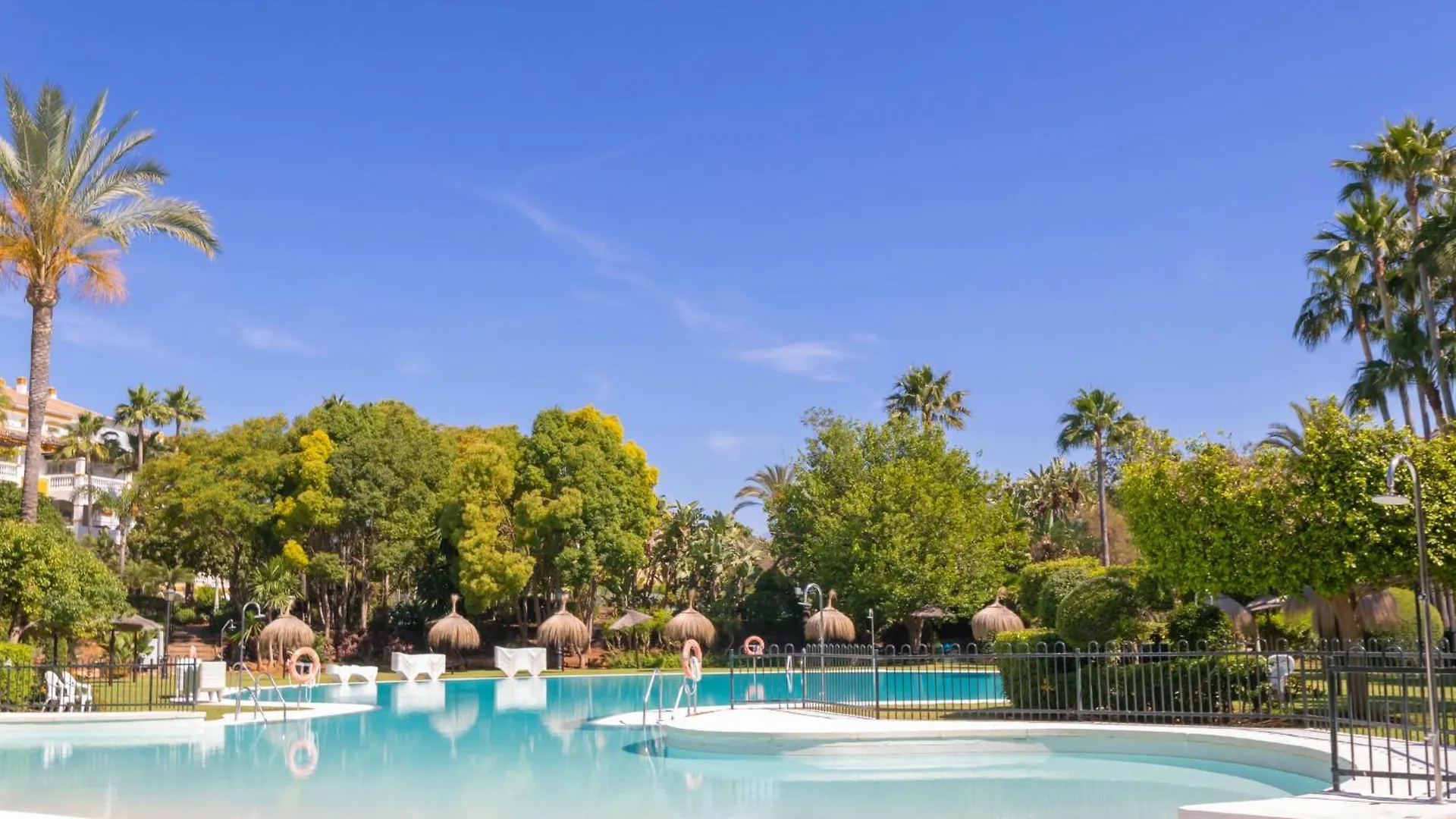 Apartamento Dama De Noche L - Puerto Banus 马尔韦利亚